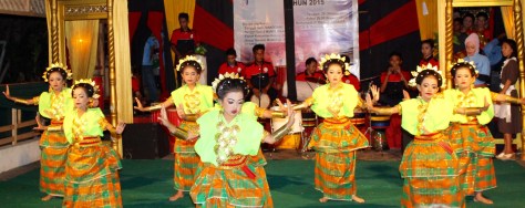 Time for the kids to perform