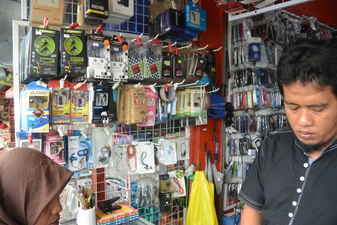 Also at the market we stop to recharge our mobile data plan -- about $7 US for 3.5 GB