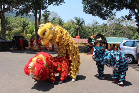 And suggestive poses